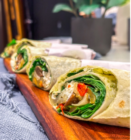 Roasted pepper spinach wrap